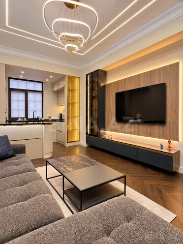 Продаётся 2-комн. новостройка 67 м², м. Нариман Нариманов, photo 1 from 14