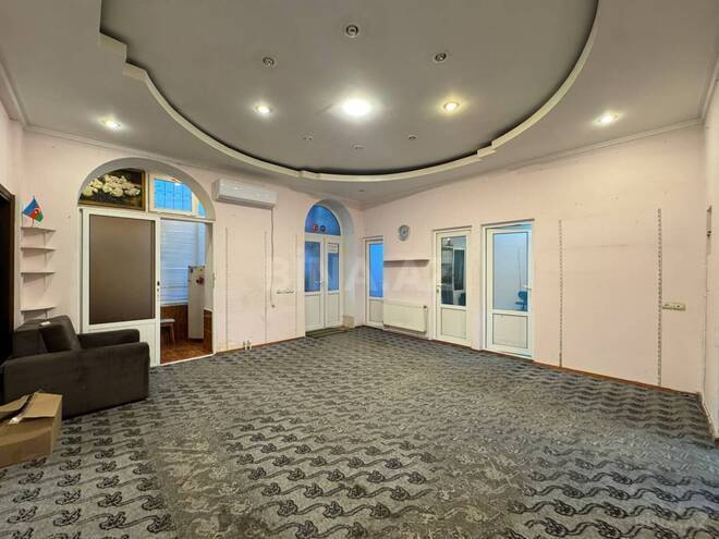 İcarəyə verilir 4 otaqlı ofis 95 m², Bakmil m., photo 1 from 25