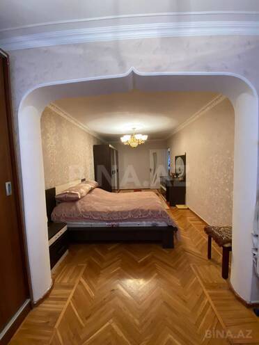 Сдается 4-комн. вторичка 100 м², м. Нефтчиляр, photo 17 from 24