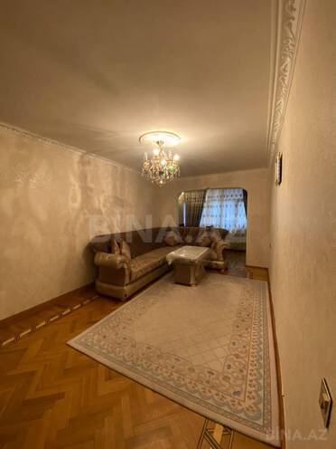 Сдается 4-комн. вторичка 100 м², м. Нефтчиляр, photo 8 from 24