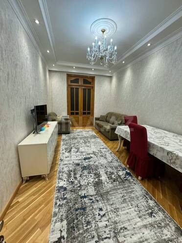 İcarəyə verilir 3 otaqlı köhnə tikili 80 m², 28 May m., photo 1 from 14