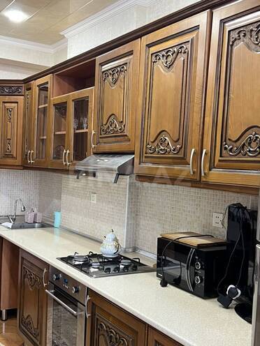 Сдается 4-комн. новостройка 180 м², м. Гянджлик, photo 23 from 32