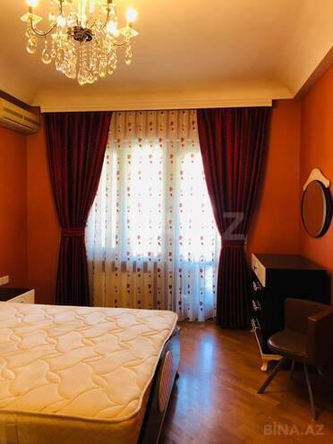 Сдаётся 3-комн. вторичка 80 м², м. Низами, photo 6 from 14