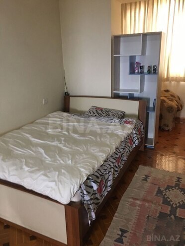 İcarəyə verilir 2 otaqlı köhnə tikili 70 m², Sahil m., photo 8 from 19
