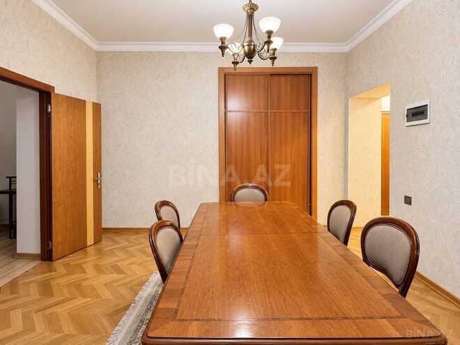 Продается 3-комн. вторичка 92 м², Насиминский  р., photo 24 from 32