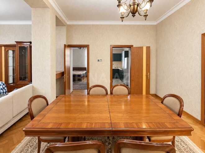 Продается 3-комн. вторичка 92 м², Насиминский  р., photo 15 from 32