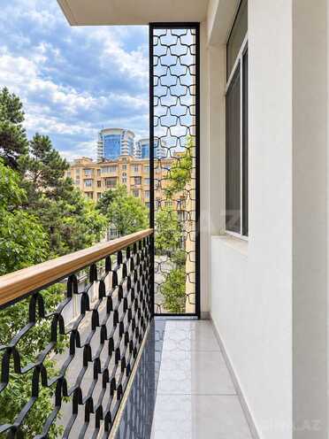 Продается 3-комн. вторичка 92 м², Насиминский  р., photo 11 from 32