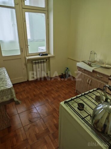Satılır 3 otaqlı köhnə tikili 80 m², Xalqlar Dostluğu m., photo 9 from 11