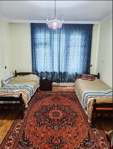 Satılır 3 otaqlı köhnə tikili 80 m², Xalqlar Dostluğu m., photo 1 from 11