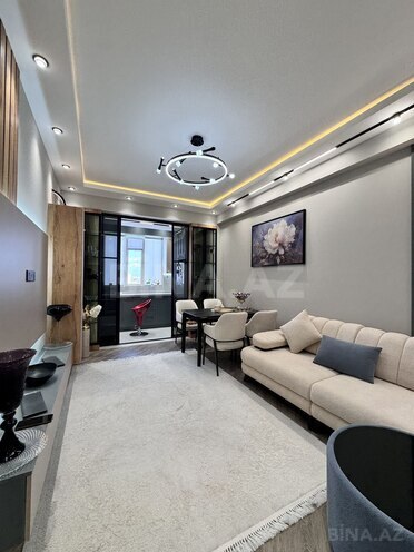 Продается 2-комн. новостройка 58 м², м. Ази Асланов, photo 1 from 15