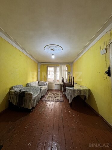 Satılır 3 otaqlı köhnə tikili 80 m², İnşaatçılar m., photo 1 from 15