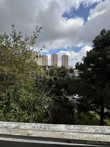 Satılır 3 otaqlı köhnə tikili 80 m², İnşaatçılar m., photo 10 from 15