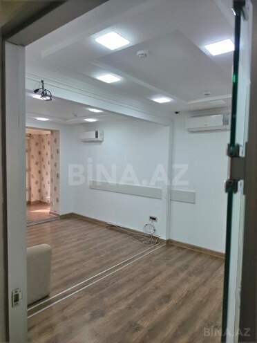 Сдается 3-комн. офис 75 м², м. Элмляр Академиясы, photo 12 from 23