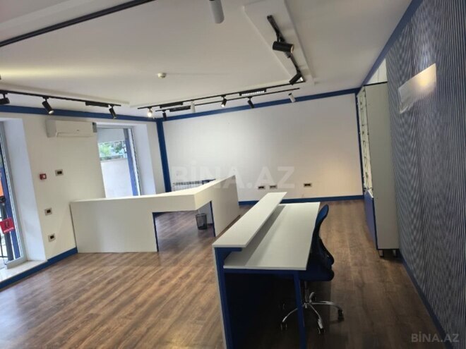 Сдается 3-комн. офис 75 м², м. Элмляр Академиясы, photo 3 from 23