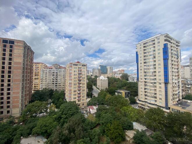 Satılır 4 otaqlı yeni tikili 220 m², 28 May m., photo 25 from 26