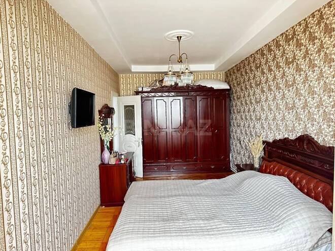 Satılır 4 otaqlı köhnə tikili 80 m², İnşaatçılar m., photo 4 from 14