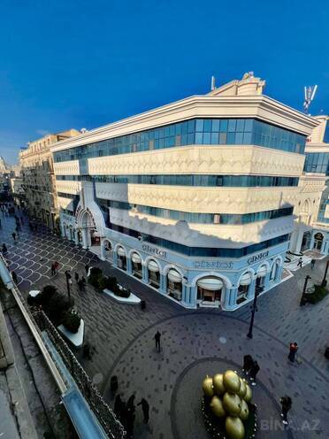 İcarəyə verilir 4 otaqlı yeni tikili 250 m², Sahil m., photo 1 from 27