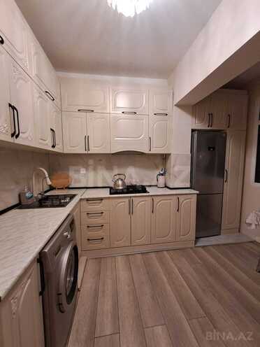 Продается 2-комн. вторичка 70 м², м. Азадлыг проспекти, photo 9 from 17