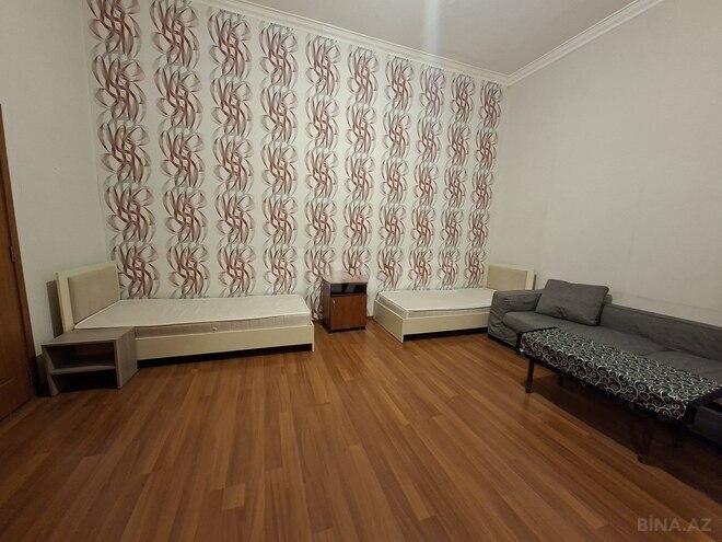 Сдаётся 3-комн. вторичка 60 м², м. Сахил, photo 3 from 20