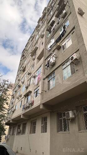Продается 3-комн. вторичка 46 м², м. Мемар Аджеми, photo 1 from 13