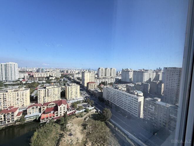 Satılır 4 otaqlı yeni tikili 175 m², İnşaatçılar m., photo 11 from 31