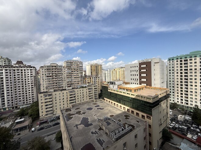 Продаётся 4-комн. новостройка 228 м², Насиминский  р., photo 10 from 20