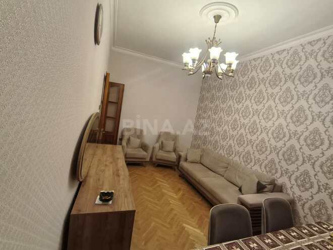Продается 2-комн. вторичка 65 м², м. Элмляр Академиясы, photo 3 from 21