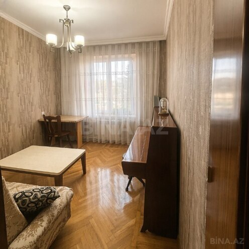 Satılır 4 otaqlı köhnə tikili 90 m², Əhmədli m., photo 3 from 12