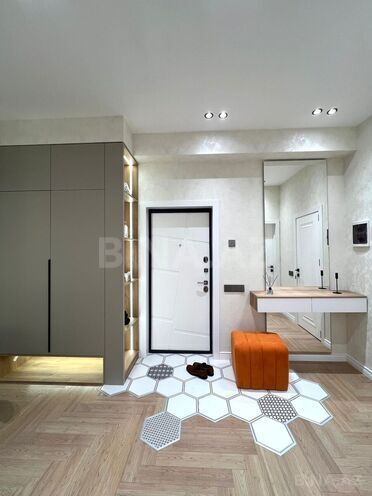 Сдаётся 2-комн. новостройка 55 м², м. 8 ноября, photo 8 from 15