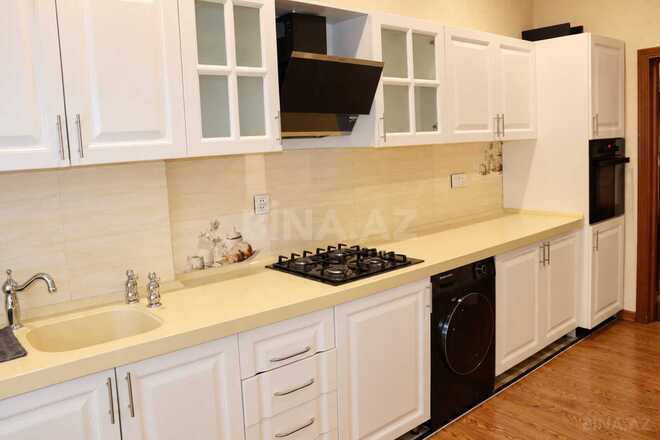 Сдаётся 3-комн. новостройка 150 м², м. Элмляр Академиясы, photo 15 from 18