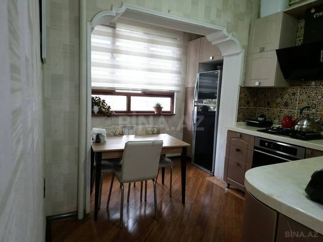 Продаётся 3-комн. вторичка 95 м², м. Халглар Достлугу, photo 9 from 17