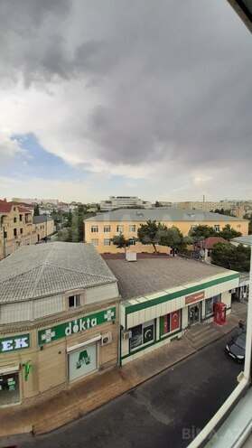 Продаётся 3-комн. вторичка 70 м², пос. Бадамдар, photo 1 from 17