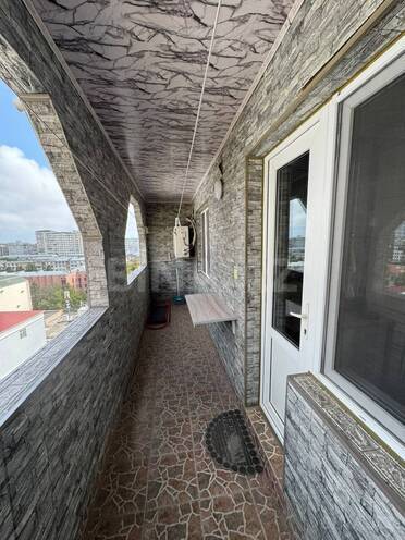 Продается 3-комн. вторичка 75 м², пос. Бинагади, photo 25 from 31