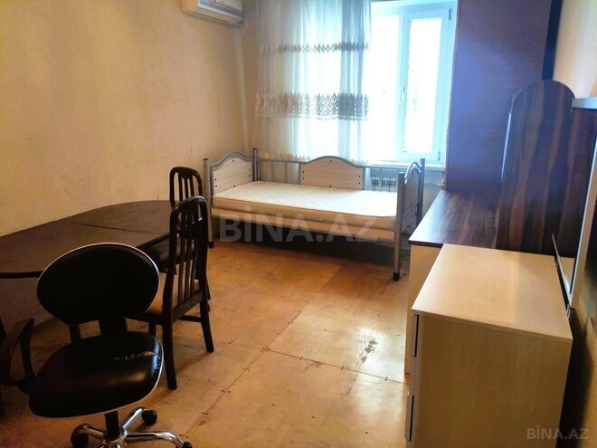 Satılır 2 otaqlı köhnə tikili 68 m², Həzi Aslanov m., photo 1 from 15