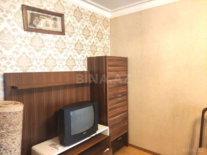 Satılır 2 otaqlı köhnə tikili 68 m², Həzi Aslanov m., photo 4 from 15