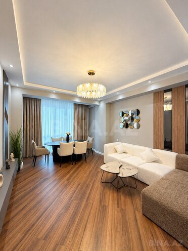 Satılır 3 otaqlı yeni tikili 113 m², Azadlıq Prospekti m., photo 3 from 9
