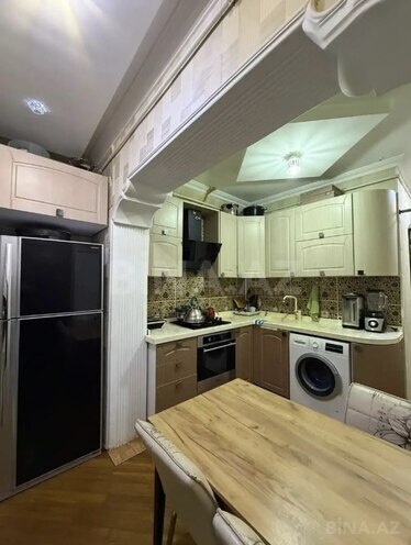 Продается 3-комн. вторичка 90 м², м. Халглар Достлугу, photo 9 from 14
