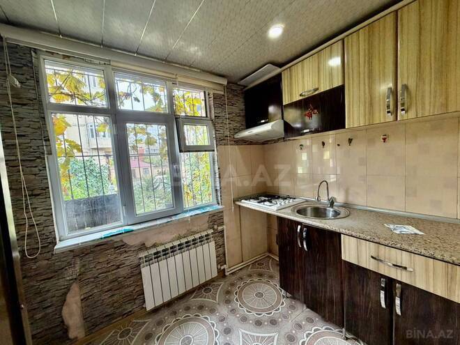 Продаётся 2-комн. вторичка 35 м², м. Нефтчиляр, photo 12 from 14