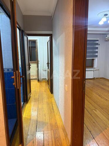 Сдаётся 2-комн. вторичка 60 м², м. Кара Караев, photo 1 from 14