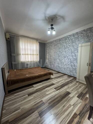 Продается 3-комн. вторичка 85 м², Ясамальский р., photo 12 from 22