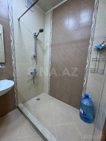 Продается 3-комн. вторичка 85 м², Ясамальский р., photo 20 from 22