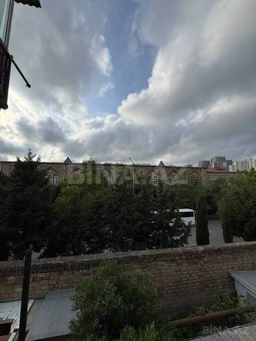 Продается 3-комн. вторичка 85 м², Ясамальский р., photo 11 from 22
