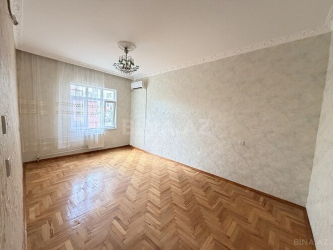 İcarəyə verilir 2 otaqlı köhnə tikili 85 m², İnşaatçılar m., photo 4 from 7