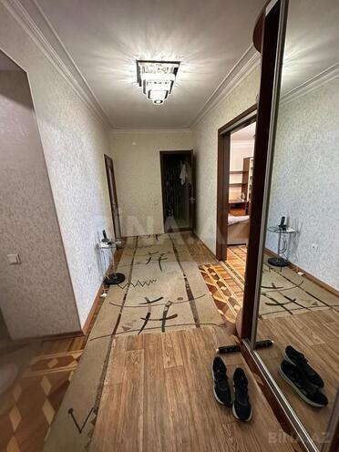 Сдаётся 3-комн. вторичка 80 м², м. Элмляр Академиясы, photo 1 from 9