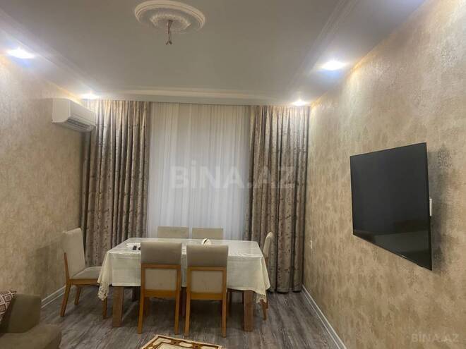 Satılır 3 otaqlı köhnə tikili 80 m², Azadlıq Prospekti m., photo 1 from 16