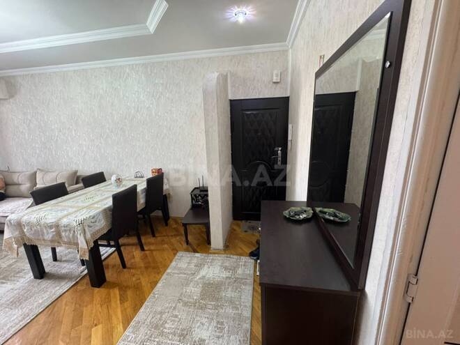 Продаётся 3-комн. вторичка 75 м², Бинагадинский р., photo 1 from 25