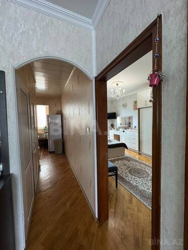Продаётся 3-комн. вторичка 75 м², Бинагадинский р., photo 10 from 25