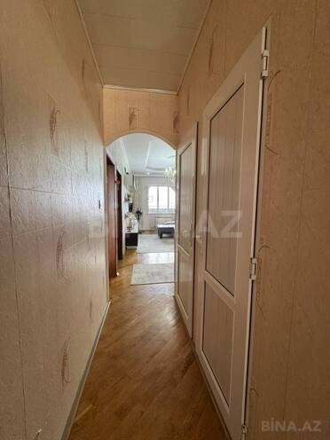Продаётся 3-комн. вторичка 75 м², Бинагадинский р., photo 13 from 25