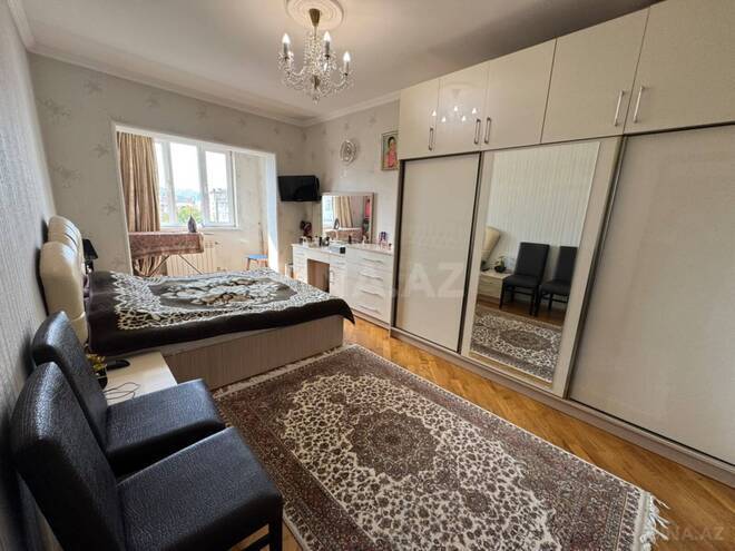 Продаётся 3-комн. вторичка 75 м², Бинагадинский р., photo 4 from 25