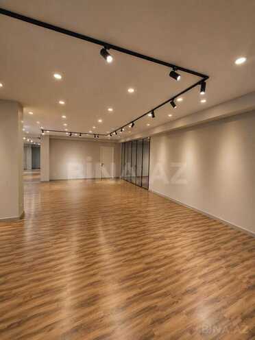 İcarəyə verilir 8 otaqlı ofis 250 m², Xətai r., photo 1 from 10